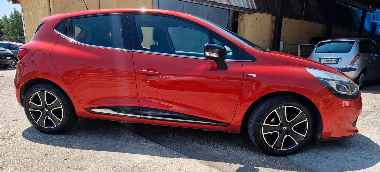 Renault Clio dCi 8V 75 CV Start&Stop 5 porte Energy Duel