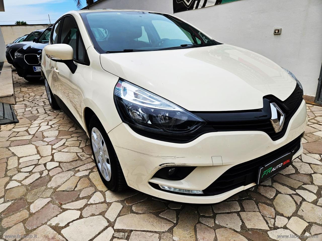 RENAULT Clio dCi 8V 75 CV S&S 5p. Duel2