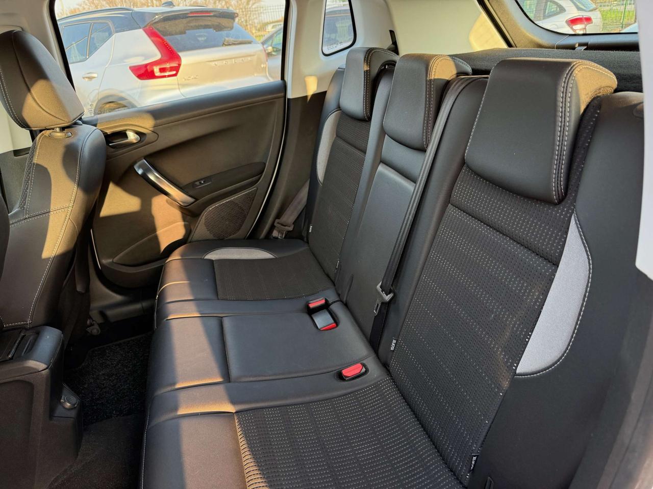 Peugeot 2008 2008 1.6 e-HDi 8v Allure s&s