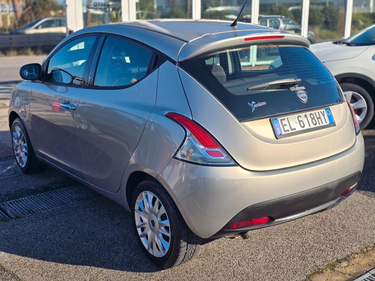 Lancia Ypsilon 1.2 GPL Ecochic Gold 69cv