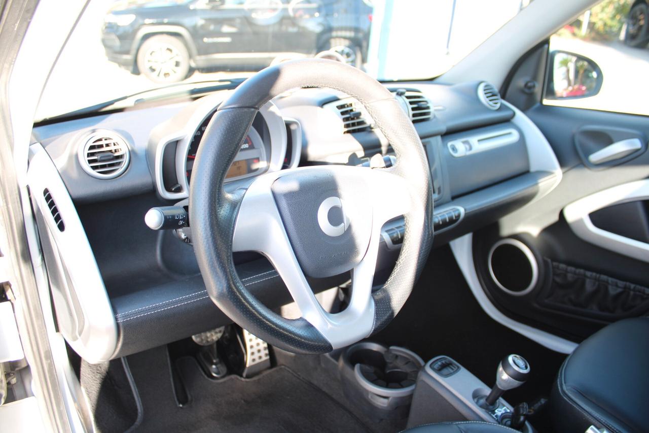 Smart ForTwo 1000 75 kW cabrio BRABUS Xclusive