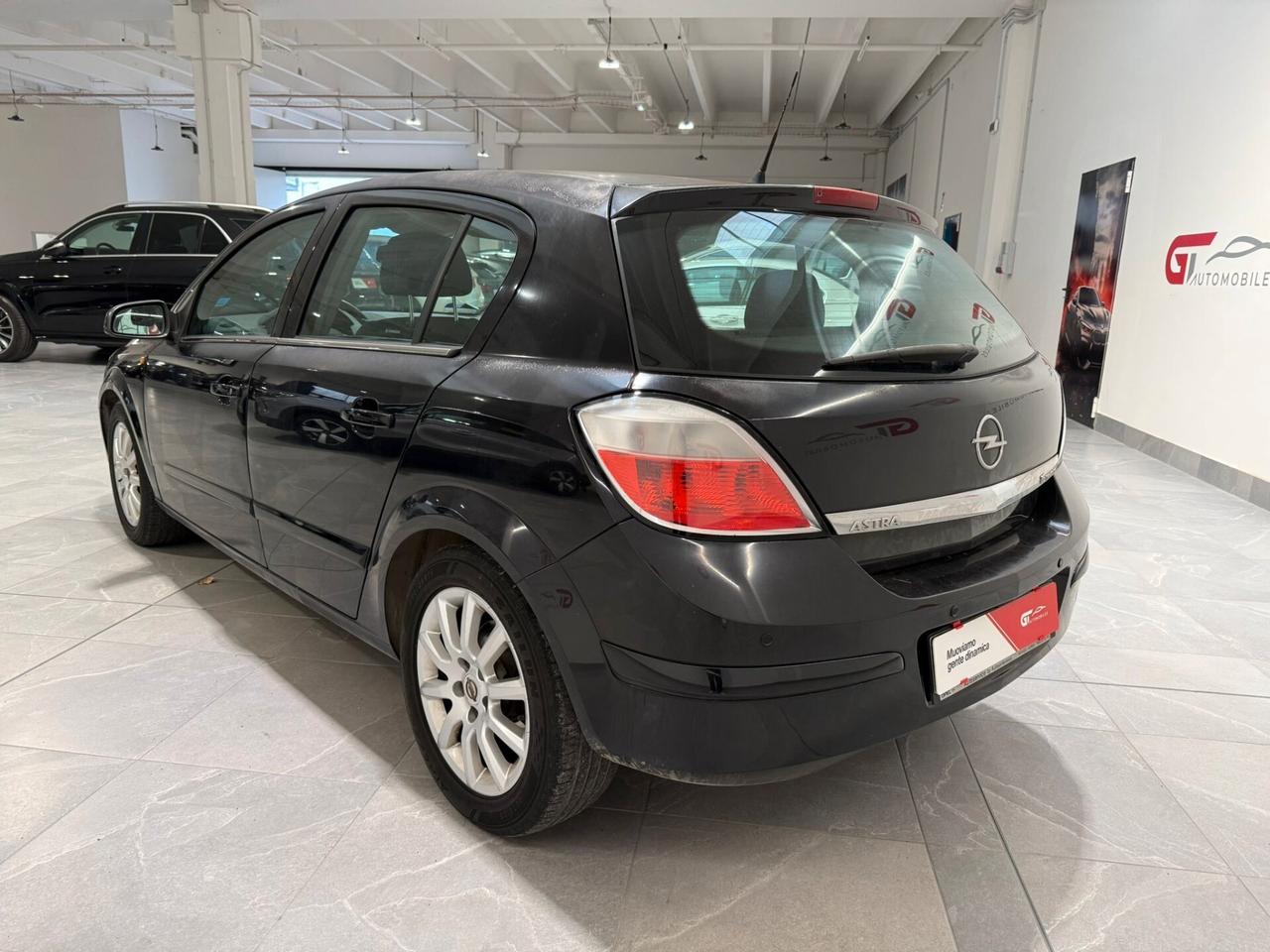 Opel Astra 1.4 16V Twinport 5 porte Club IMPIANTO GPL