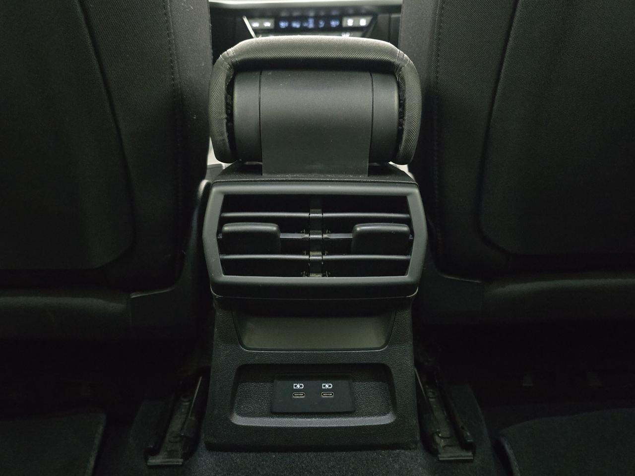 Audi A3 sportback 30 1.0 tfsi business advanced