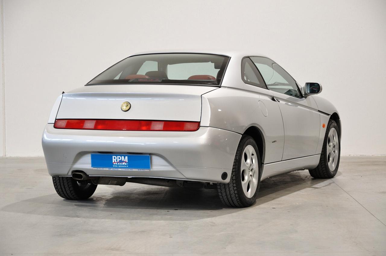 Alfa Romeo GTV 2.0i 16V Twin Spark cat L