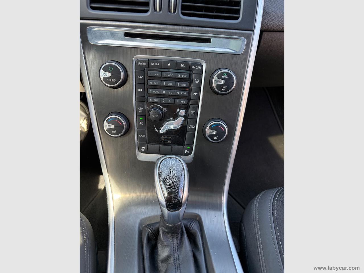 VOLVO XC60 D3 Geartronic Momentum