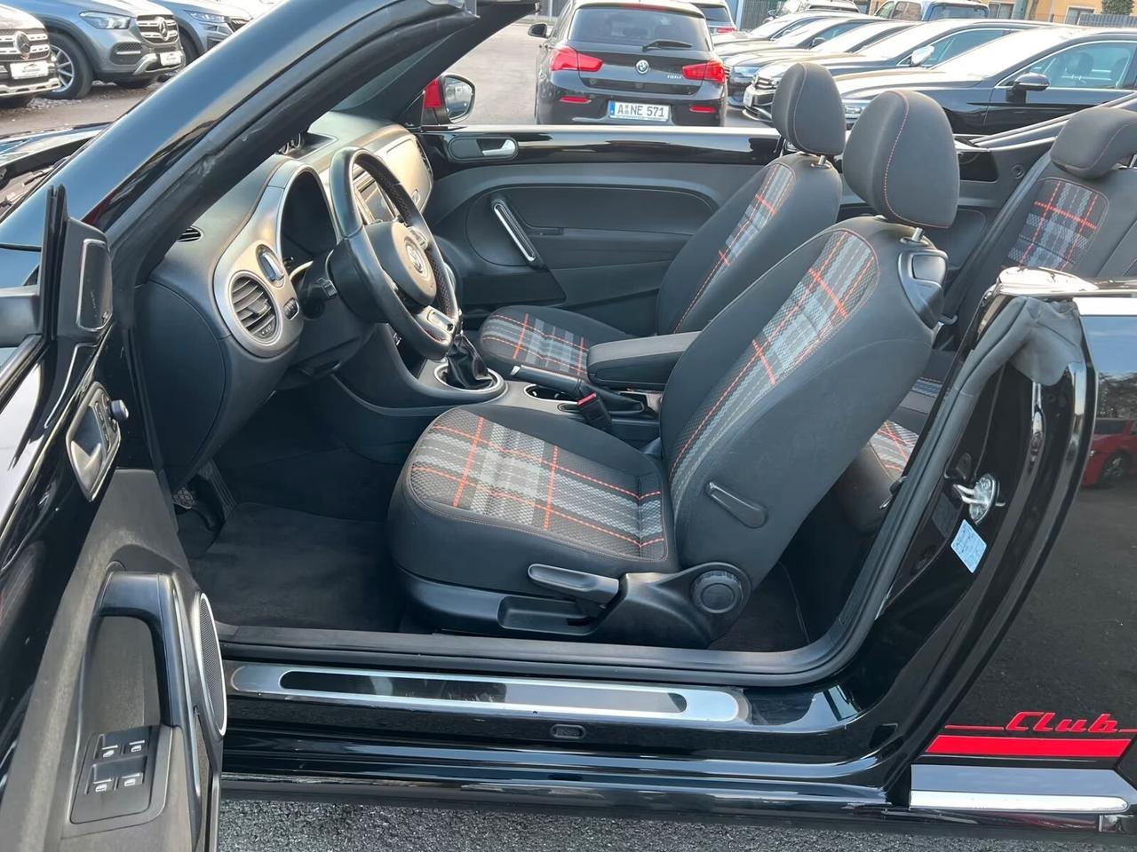 Volkswagen Maggiolino 2.0 TDI Club BlueMotion Technology