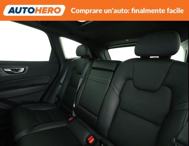 VOLVO XC60 T6 Recharge Plug-in Hybrid AWD R-design