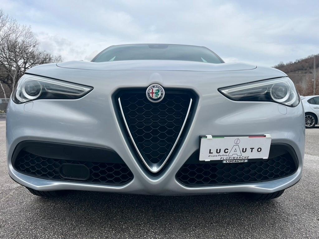 Alfa Romeo Stelvio 2.2 Turbodiesel 190 CV AT8 Q4 Business