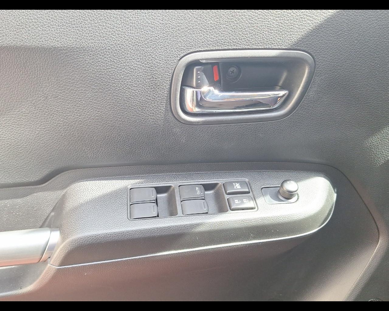 SUZUKI Ignis (2016) - Ignis 1.2 Hybrid 4WD All Grip Top