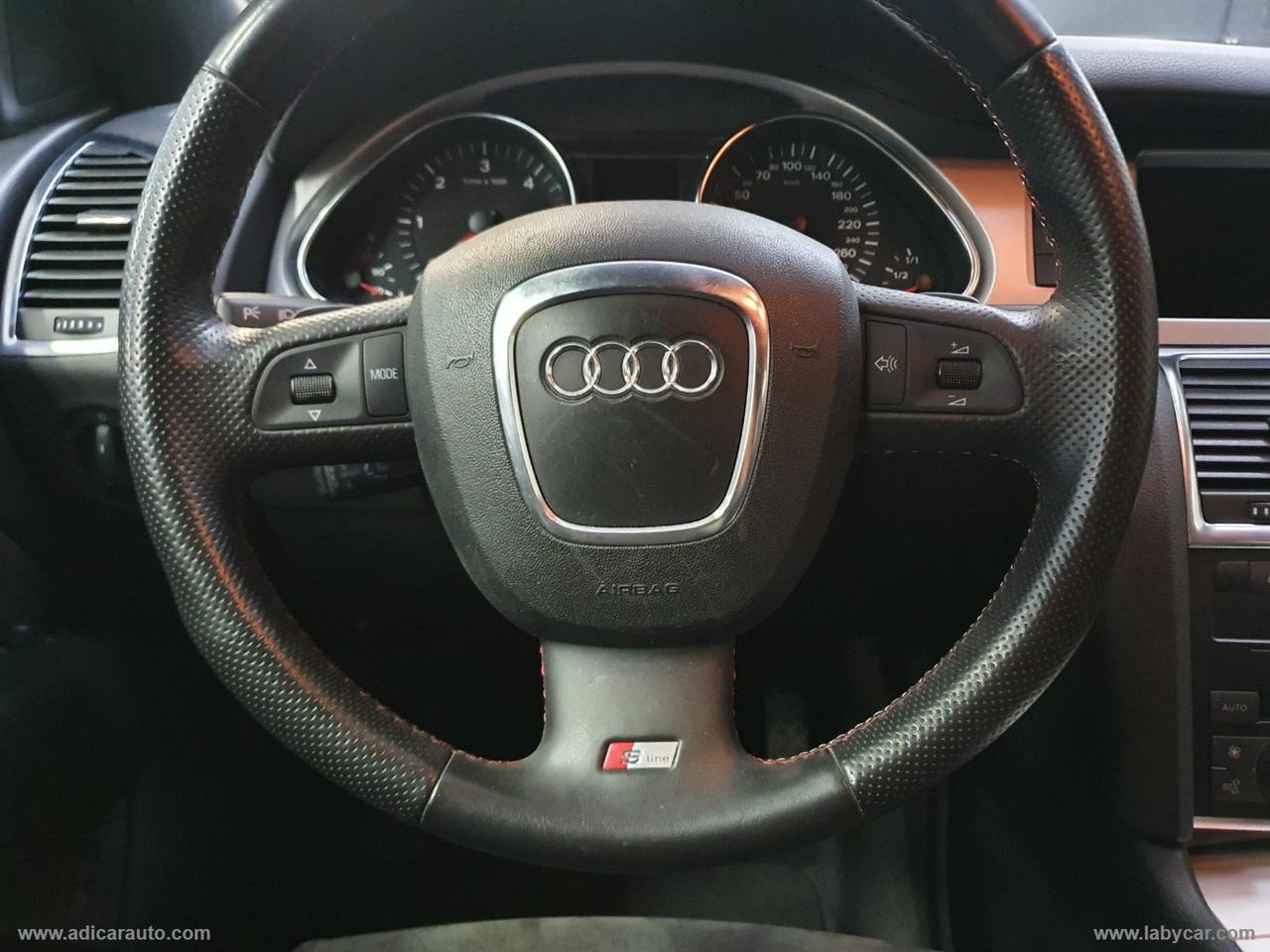AUDI Q7 3.0 V6 TDI 233CV quattro tiptronic