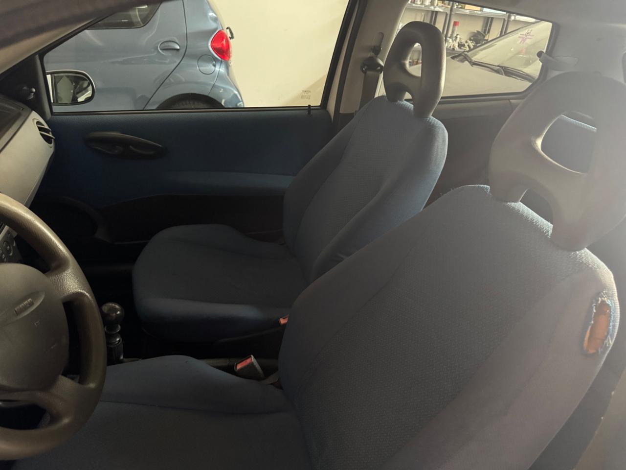Fiat Punto 1.2 Neopatentati regenered car