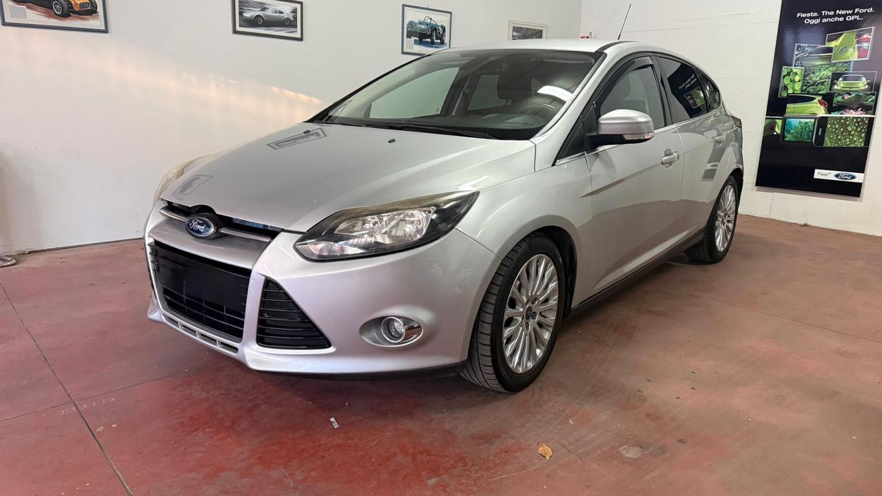 Ford Focus 1.6 TDCi 115 CV Titanium bluetooth navi led