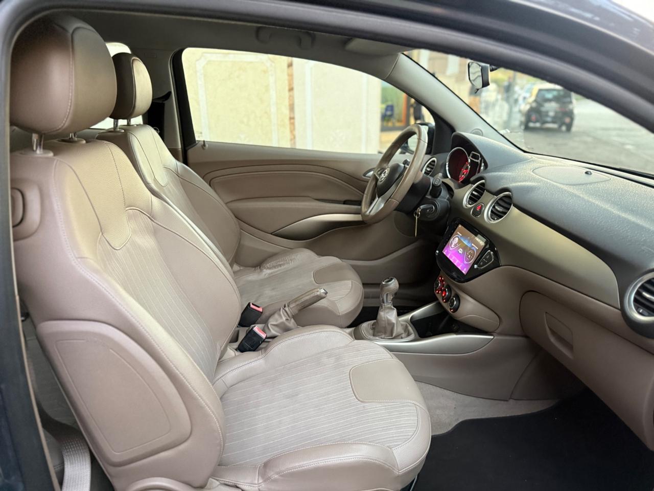 Opel Adam 1.2 70 CV Jam
