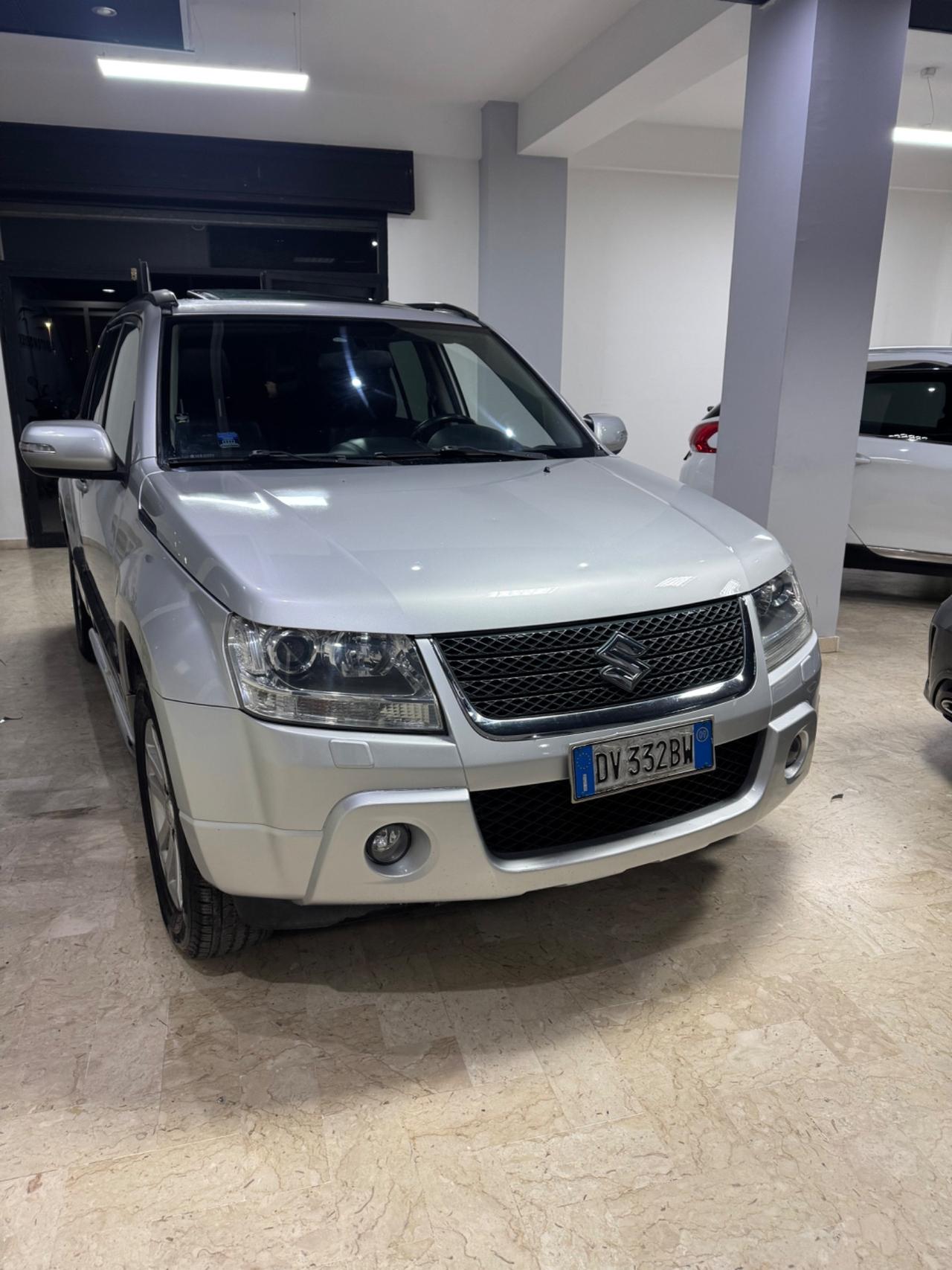 Suzuki Grand Vitara 1.9 DDiS 5 porte