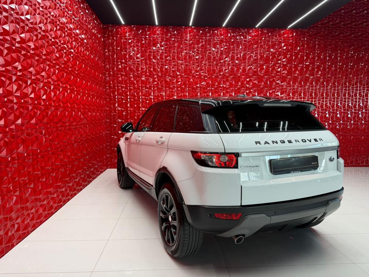 Range Rover Evoque 2.2 TD4 5p. Pure Tech Pack