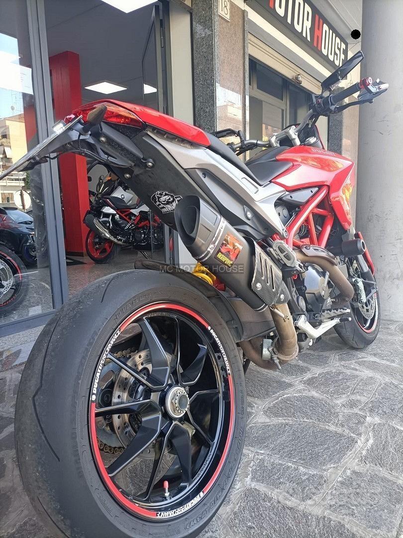 Ducati 821 hypermotard +0maggi0 casco+permute+rate