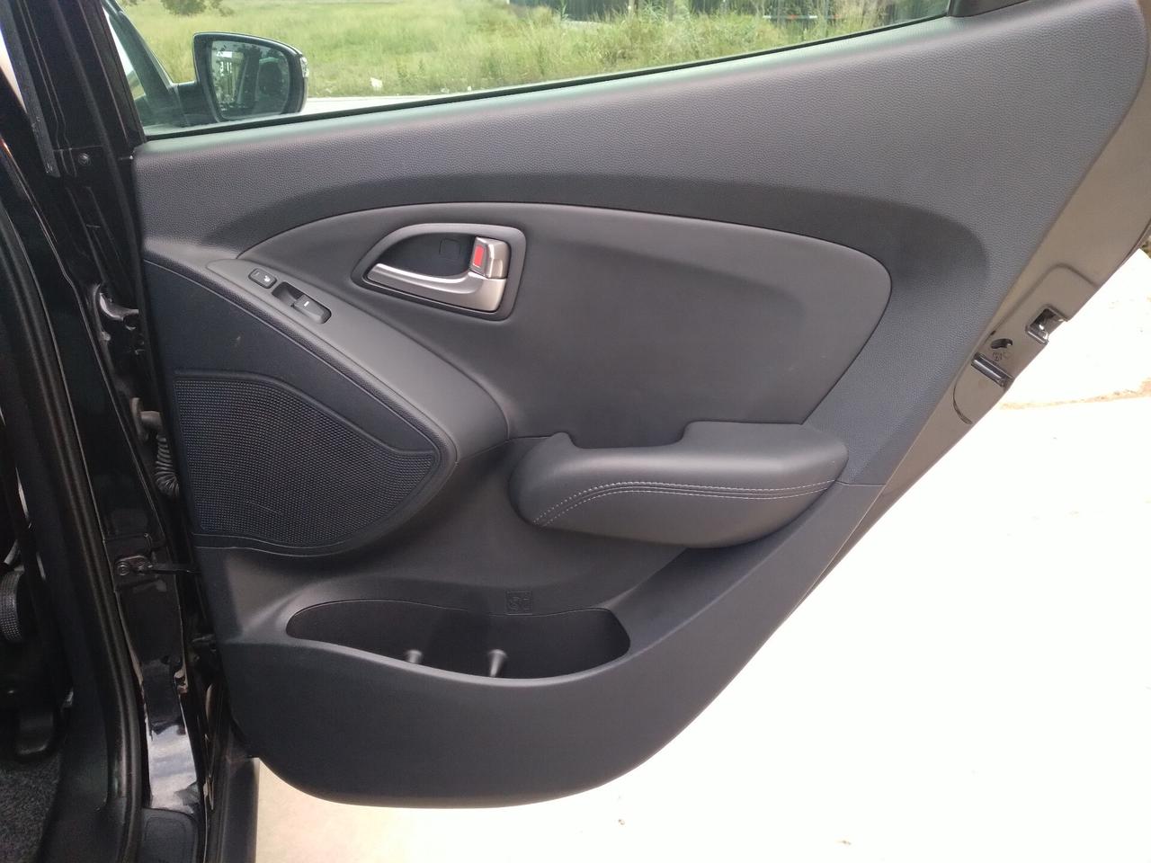 Hyundai iX35 1.7 CRDi 2WD Xpossible