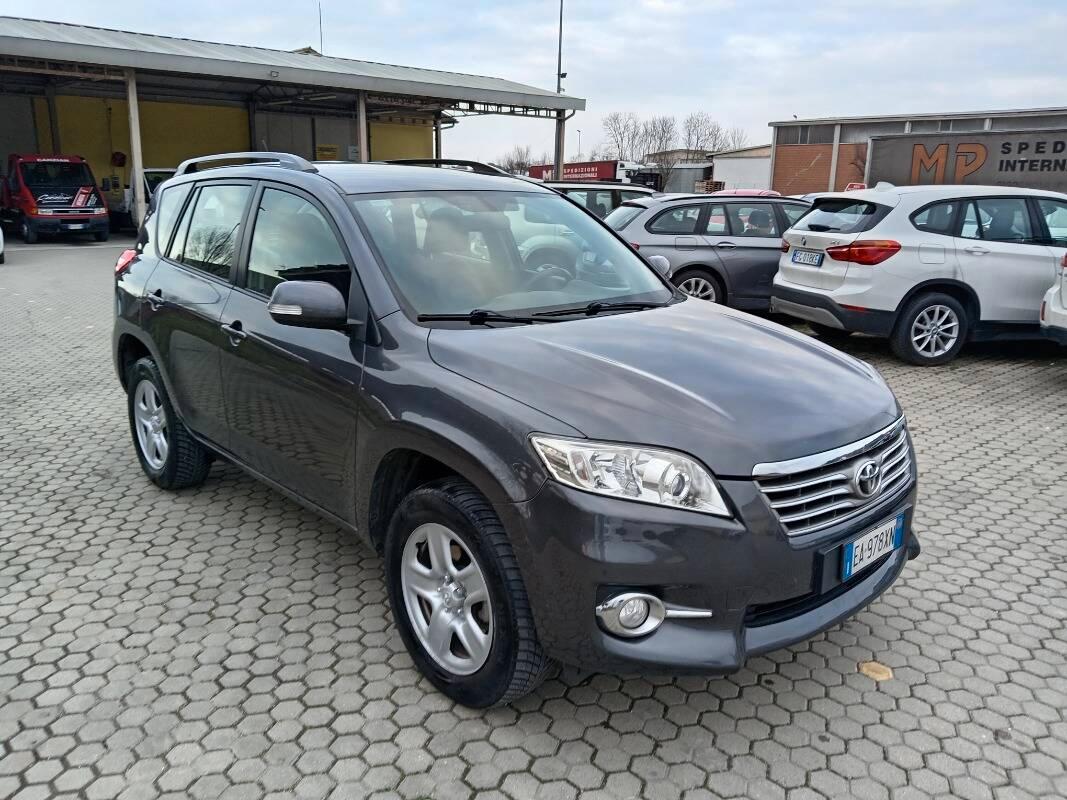 Toyota Rav4 2.2 d-4d Exclusive 150cv dpf