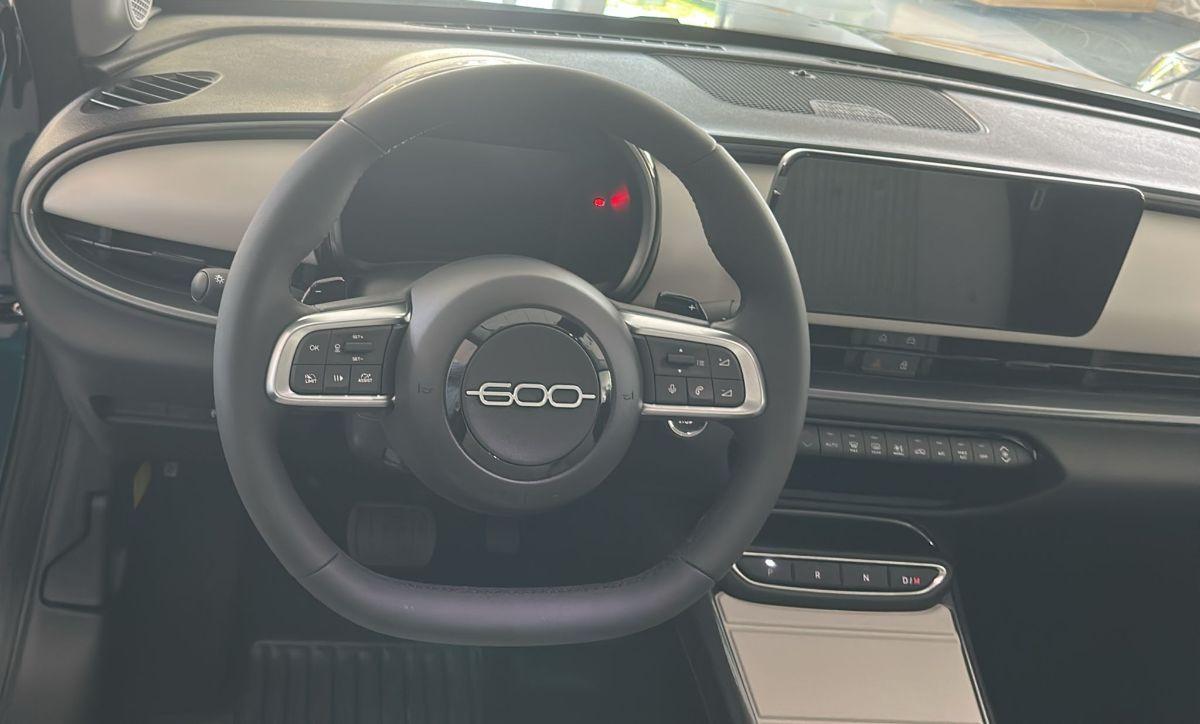 FIAT - 600 - Hybrid DCT MHEV La Prima II