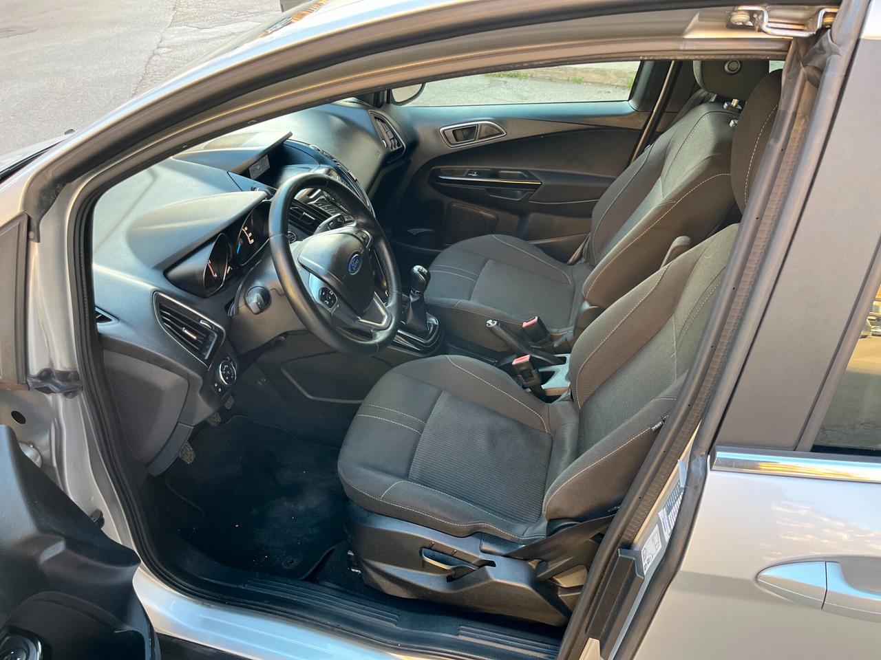 Ford B-Max 1.5 TDCi 75 CV Titanium