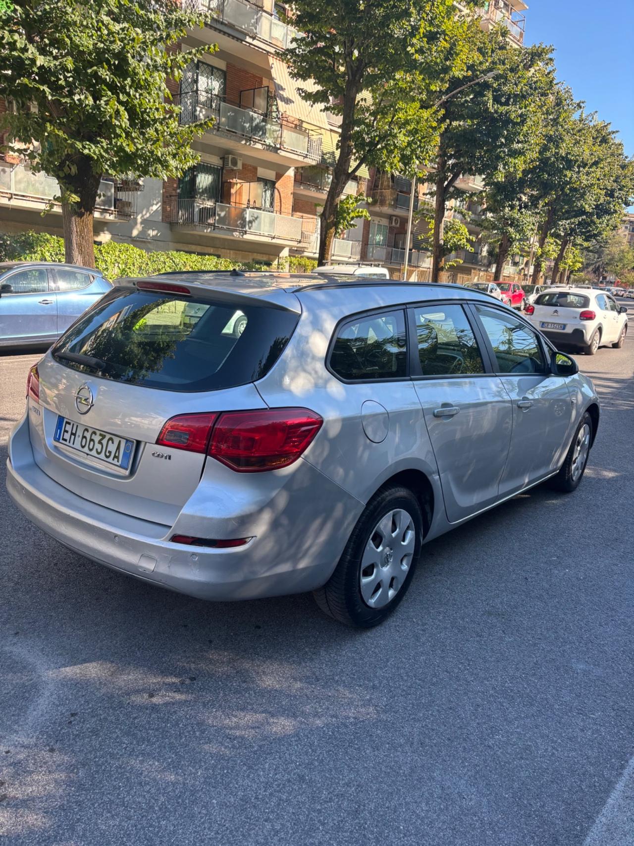 Opel Astra 1.7 CDTI 110CV Sports Tourer Cosmo