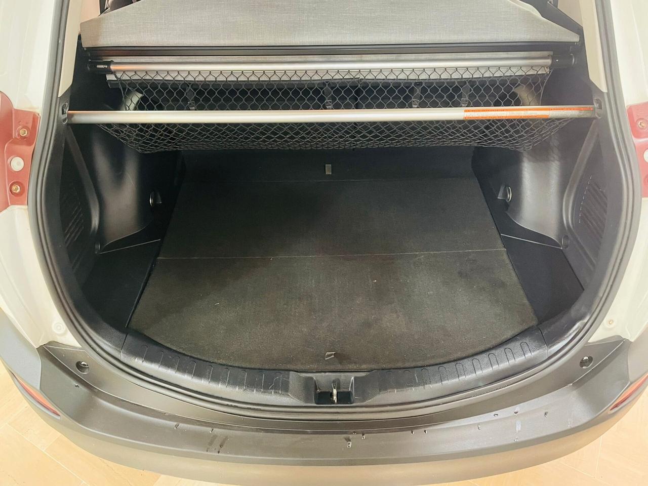 Toyota RAV 4 RAV4 2.0 D-4D 2WD