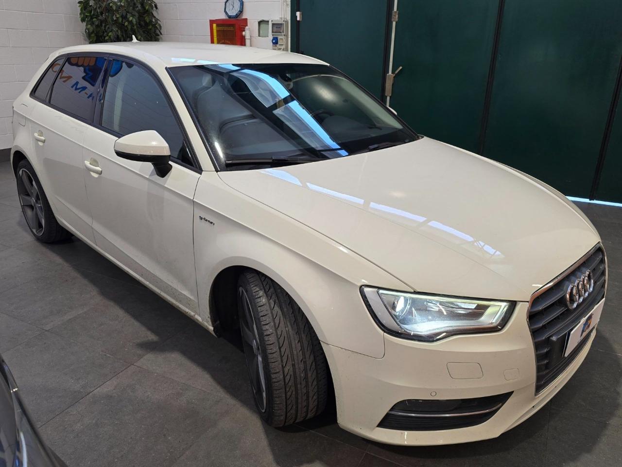 AUDI A3 SPB 1.4 TFSI S tronic g-tron Ambition