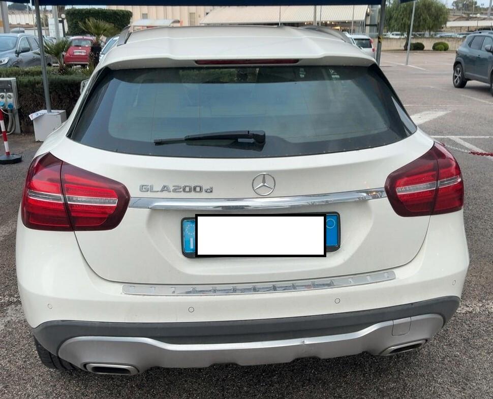 Mercedes-benz GLA 200 d Automatic Sport