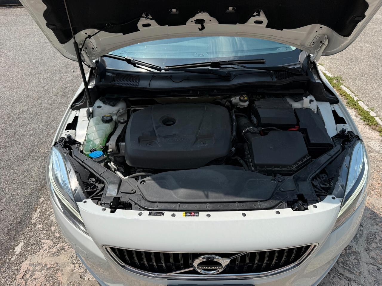 Volvo V40 T2 Momentum