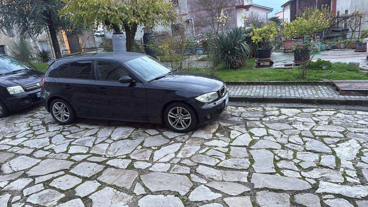 Bmw 120 120d cat 5 porte Futura DPF