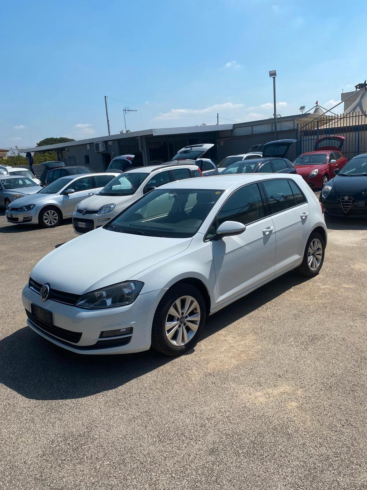 Volkswagen Golf 1.6 TDI 5p. Highline BlueMotion Technology