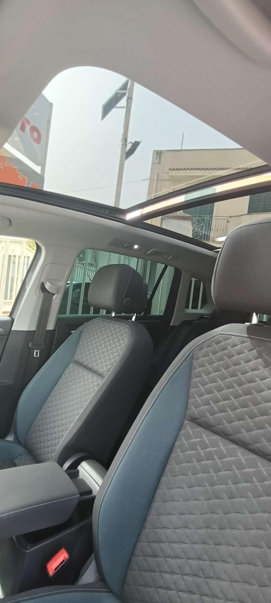 Volkswagen Tiguan 2.0 TDI SCR DSG 4MOTION Sport BMT