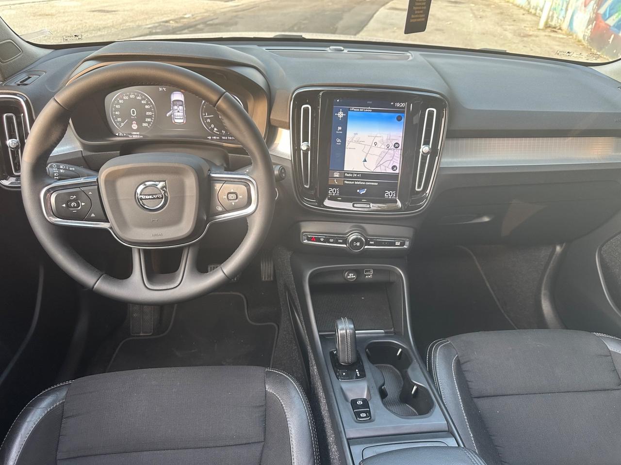 Volvo XC40 D3 2.0 150CV AUT/TETTO/LED/PELLE