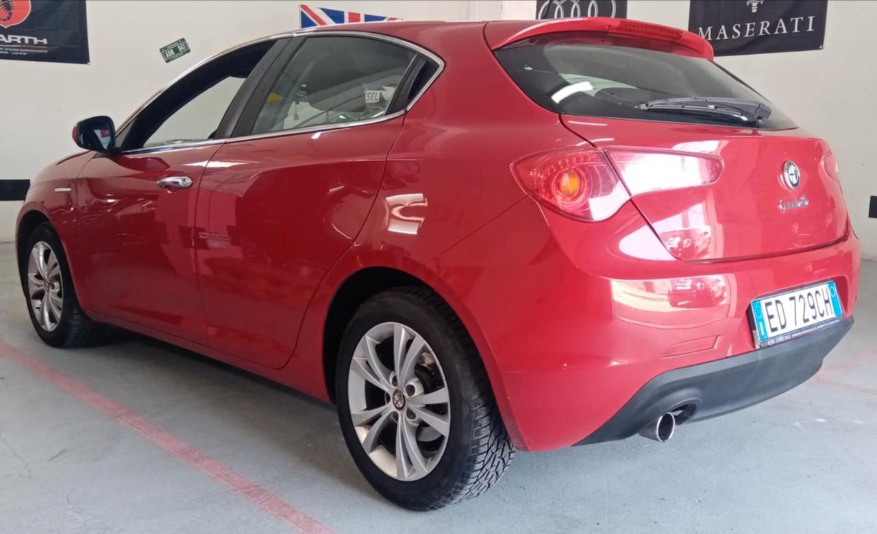 O F F E R T A-SHOCK Alfa Romeo Giulietta 1.6 JTDm-2 105 CV