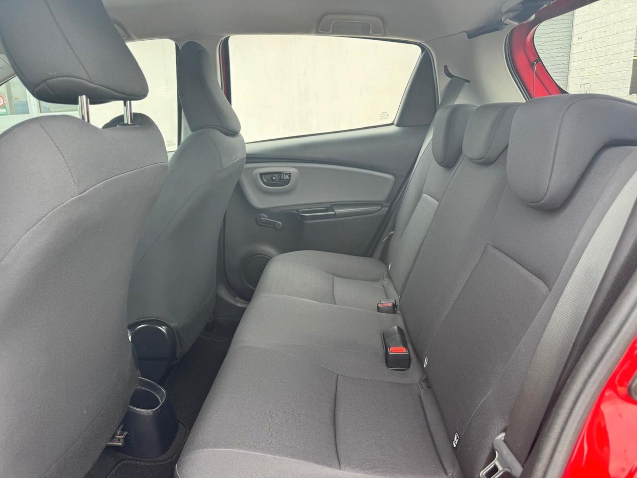 Toyota Yaris 1.0 72 CV 5 porte Cool