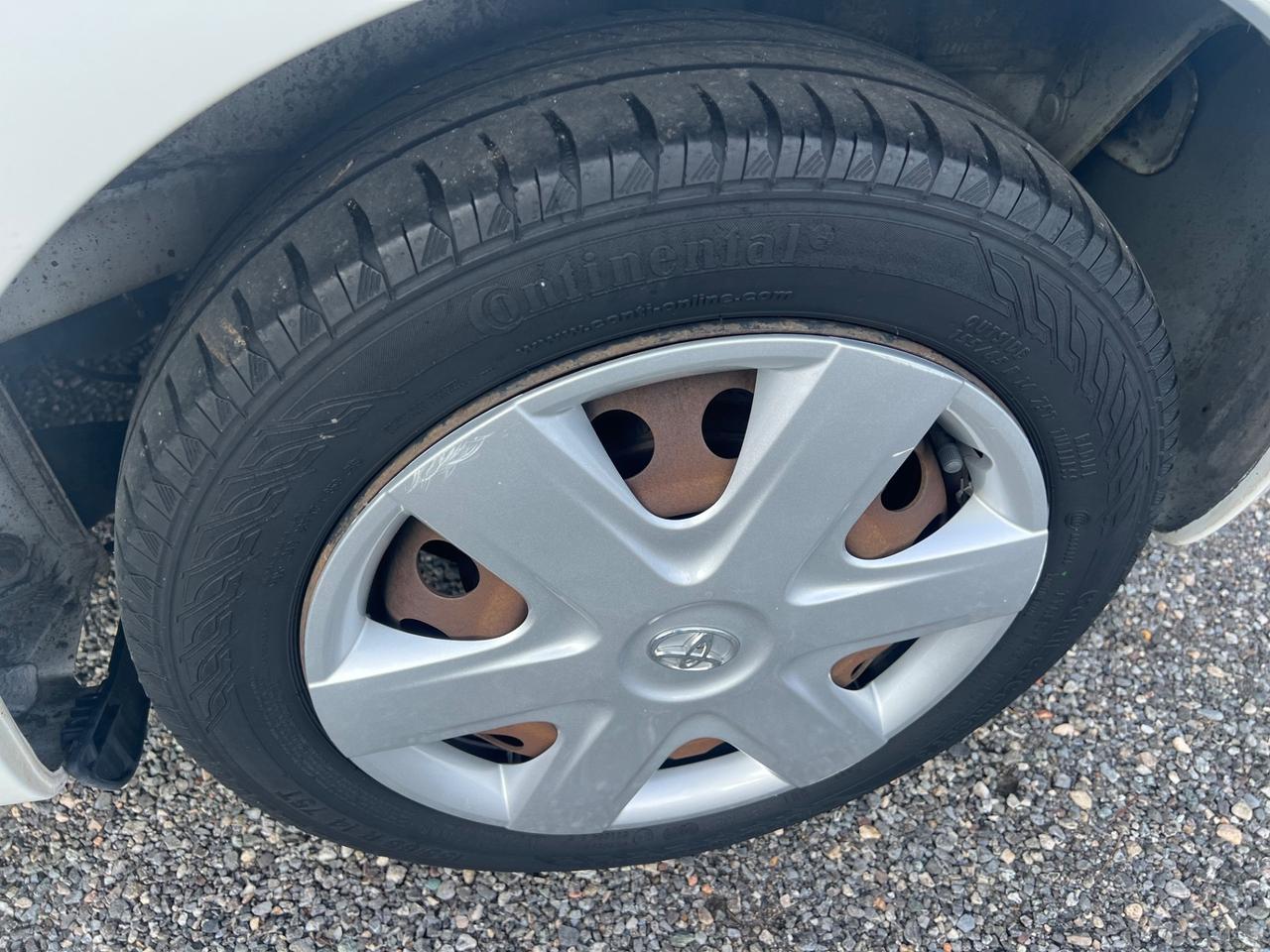 Toyota Aygo 1.0 12V VVT-i 3 porte*NEOPATENTATI