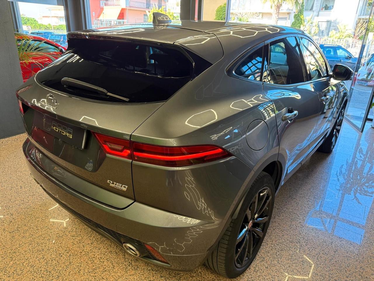 Jaguar E-Pace 2.0D 150 CV AWD aut. R-Dynamic SE