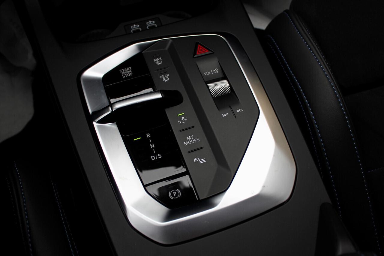 Bmw 118d MSport Pro ALCANTARA NAVY CERCHI 19''