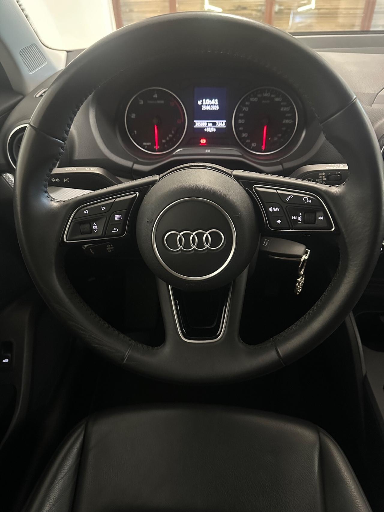 Audi Q2 30 TDI S line Edition