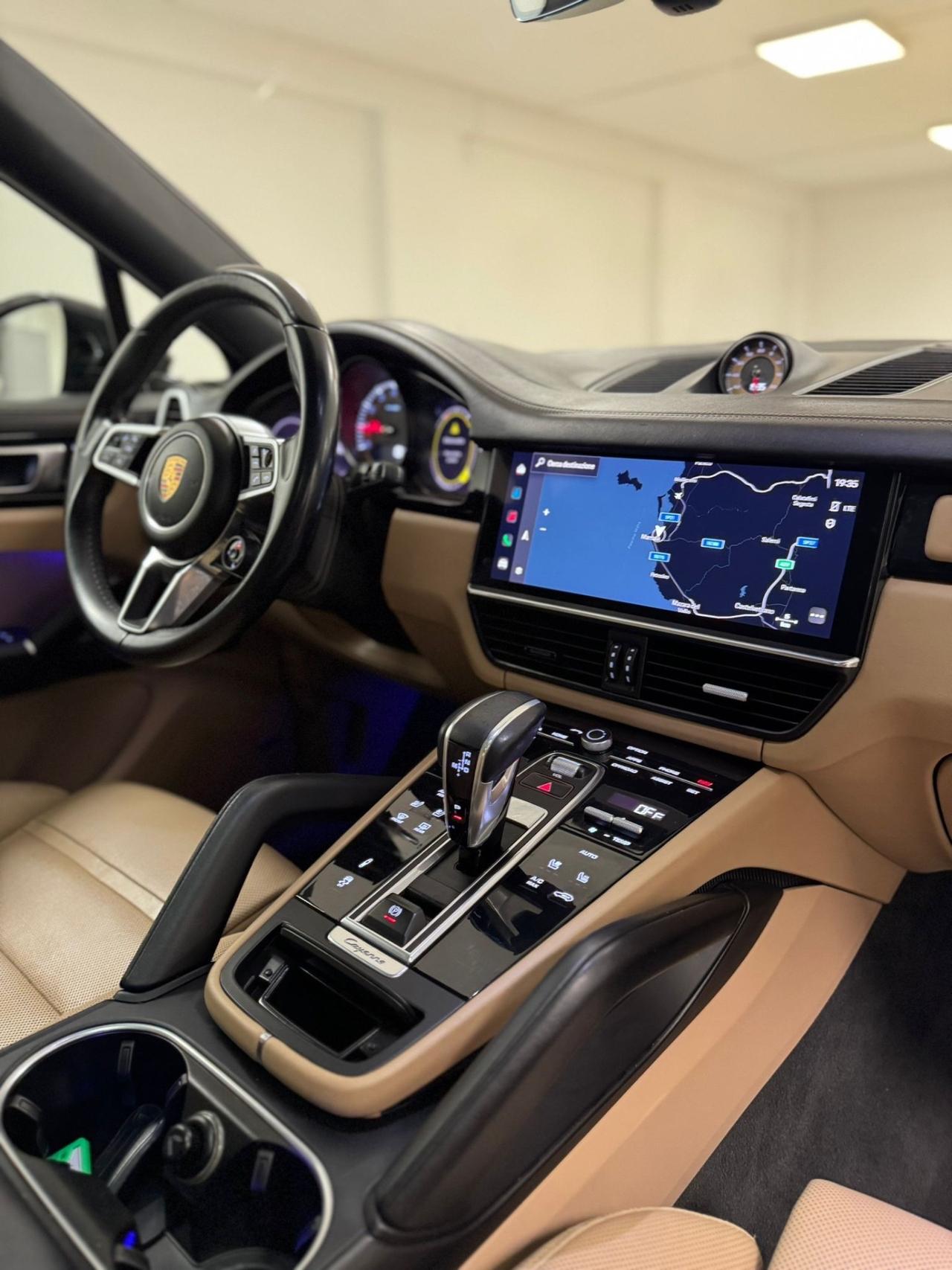 Porsche Cayenne. Coupe 3.0 V6 Platinum Edition