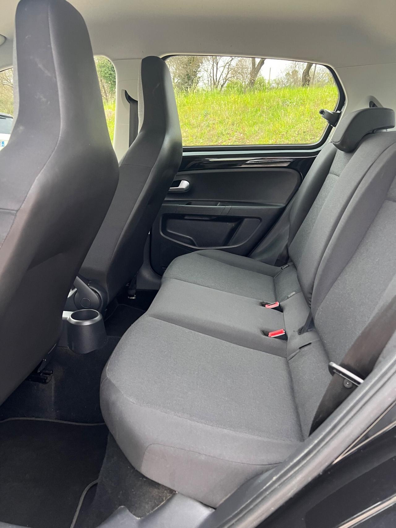 Volkswagen up! 1.0 BENZINA METANO PERMUTE RATE GARANZIA