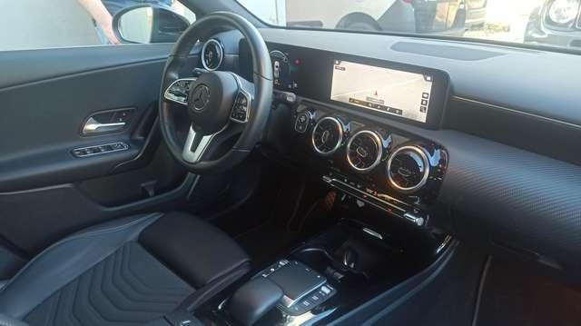 Mercedes-Benz A 180 d 2.0 D 116 CV ** AUTOM.+NAVI+LED+RETROC.