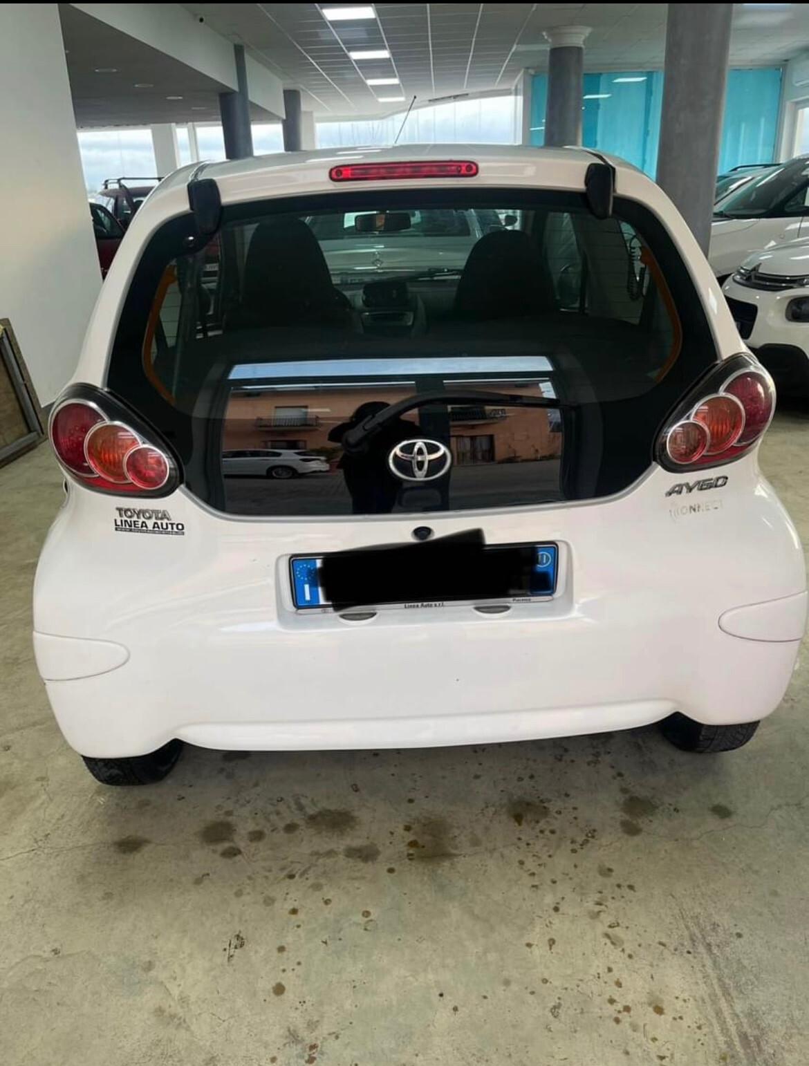 Toyota Aygo 1.0 12V VVT-i 3 porte Now Connect