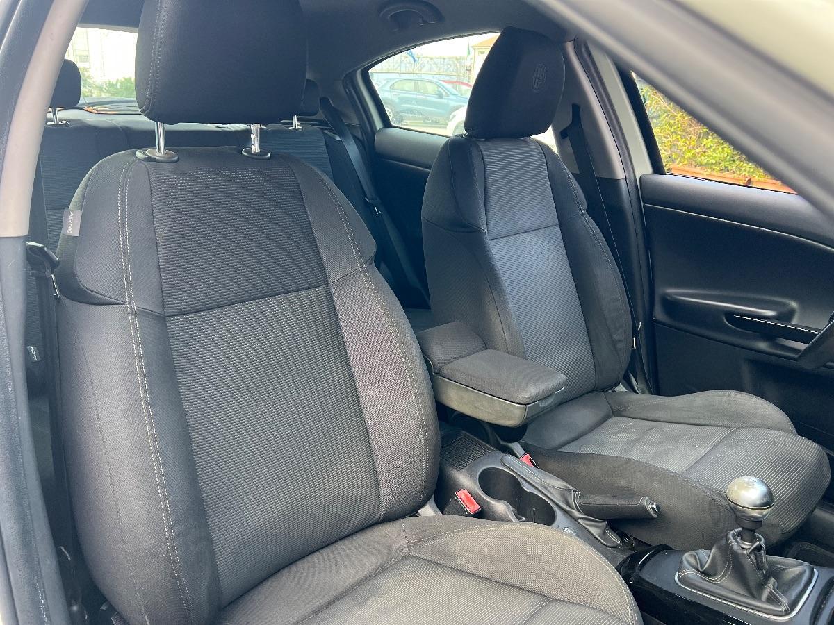 ALFA ROMEO - Giulietta - 1.6 JTDm-2 105 CV Business