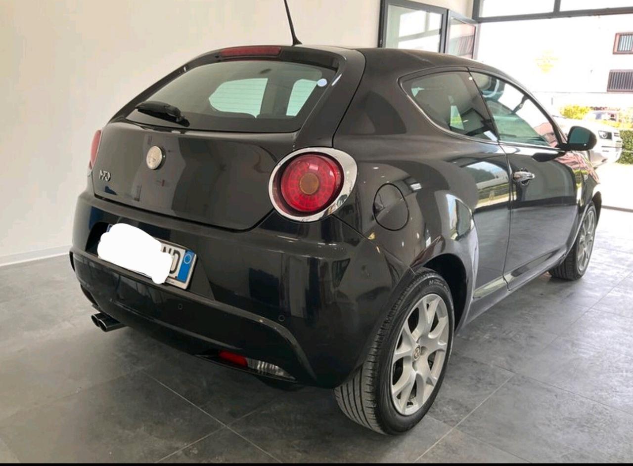 Alfa Romeo MiTo 1.4 T 155 CV Distinctive Sport Pack
