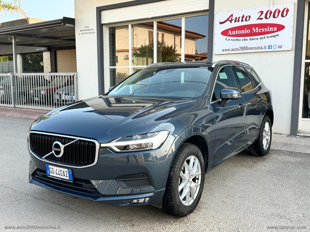 VOLVO XC60 B4 AWD GEARTRONIC MOMENTUM PRO IBRIDO DIESEL