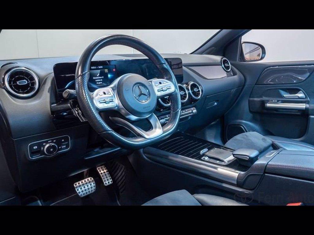 MERCEDES B 200 d premium auto del 2020