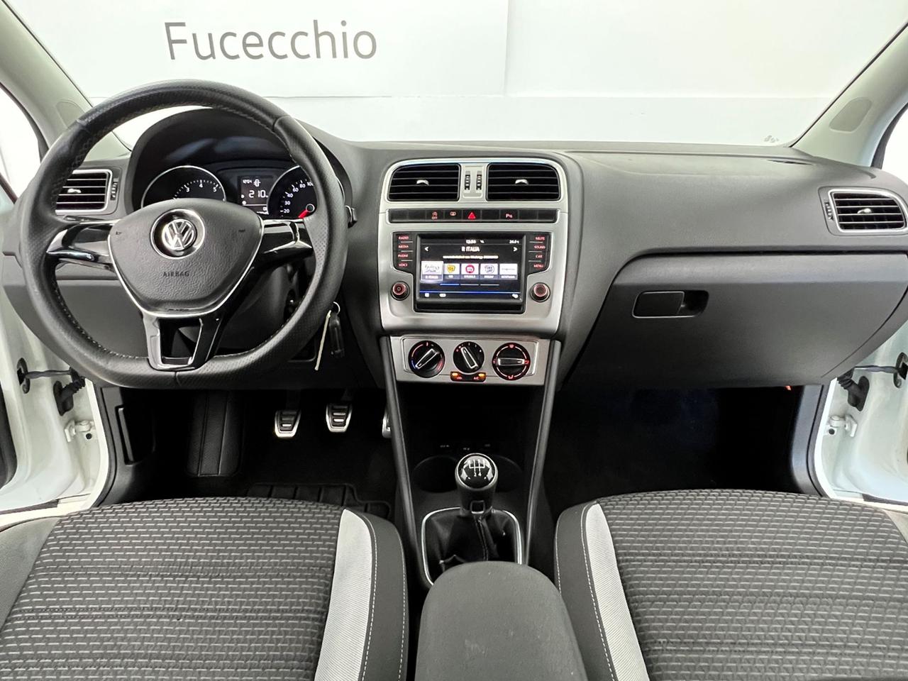 VOLKSWAGEN Polo V 2014 Polo 5p 1.2 tsi bm Cross