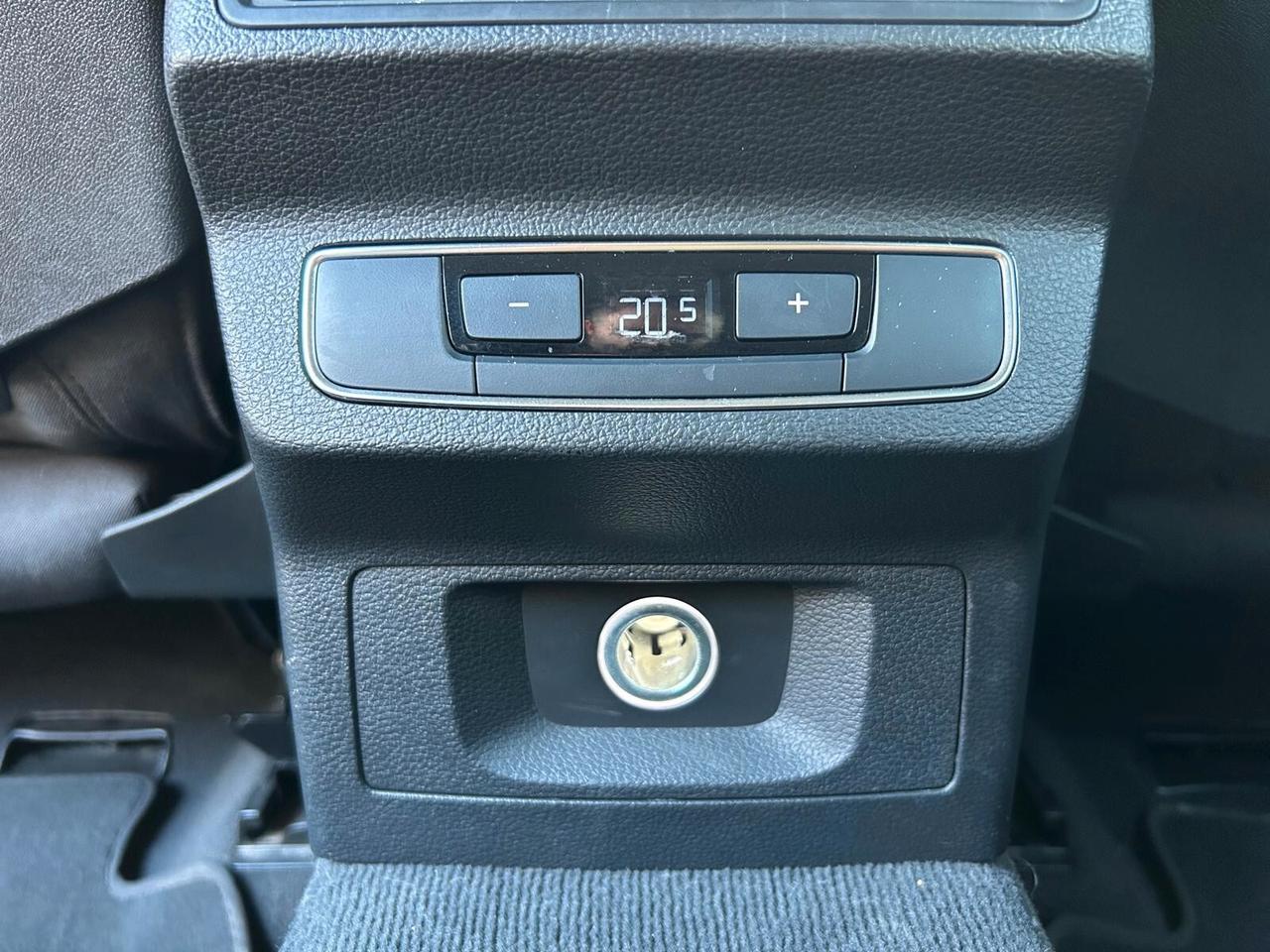 Audi Q5 35 TDI quattro S tronic Business