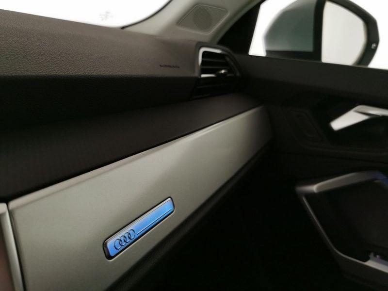 Audi Q3 35 2.0 tdi Business Advanced s-tronic